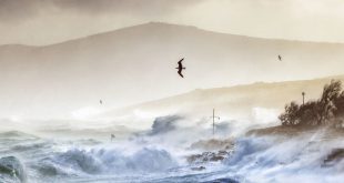 Marejada extrema en las costas croatas bañadas por el mar adriático.