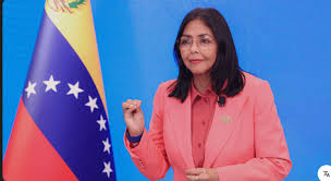 Quién es Delcy Rodríguez? mujer que encabezará la transición inicial, en  Venezuela