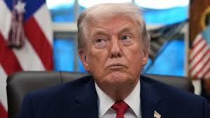 Donald Trump amenaza con aranceles a países que vendan petróleo a Cuba,  aumentando la presión sobre México - ABC7 Los Angeles