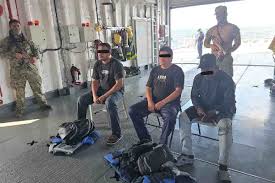 Marina asegura semisumergible con 4 toneladas de cocaína en el mar de Colima