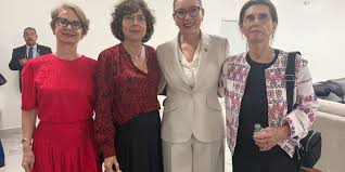 Yarabí Ávila resalta contribución de las mujeres en la ciencia; asiste a entrega del Grado de Doctorado Horonis Causa a las científicas Annie Pardo y Rosaura Ruiz – UMSNH